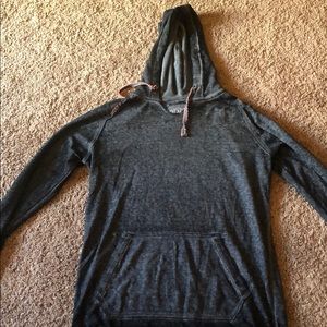 BKE LongSleeve Hoodie Pullover